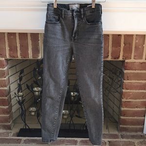 Everlane high rise gray skinny ankle jean size 25